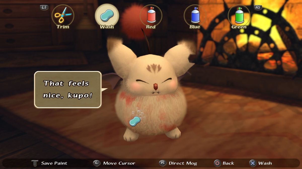Un moogle che riceve una nuova acconciatura nota che