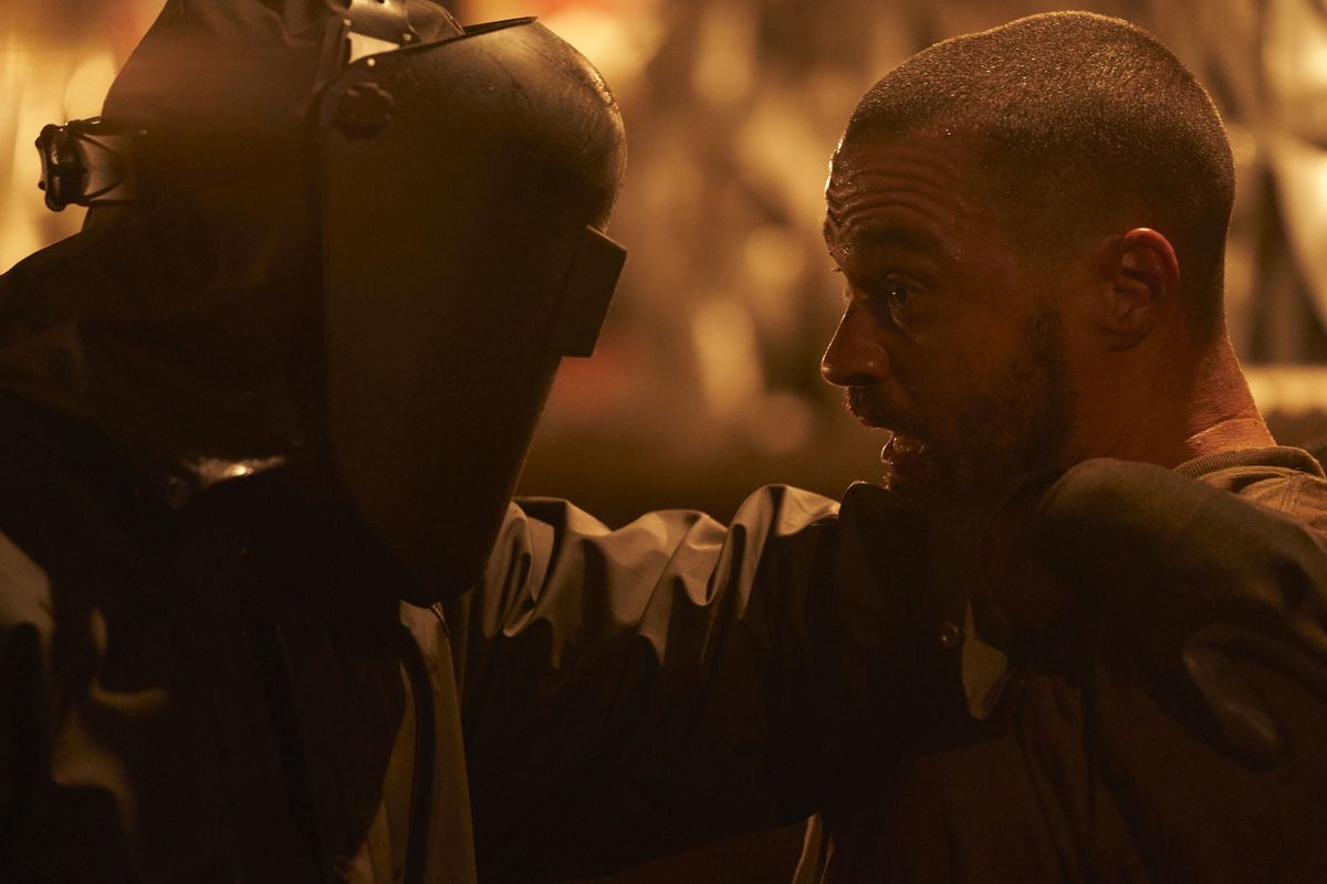 jesse williams affronta un attaccato in atti di violenza casuali