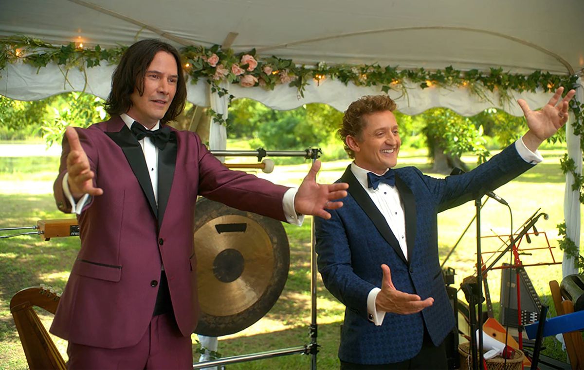 Keanu Reeves e Alex Winter in Bill & Ted affrontano la musica.