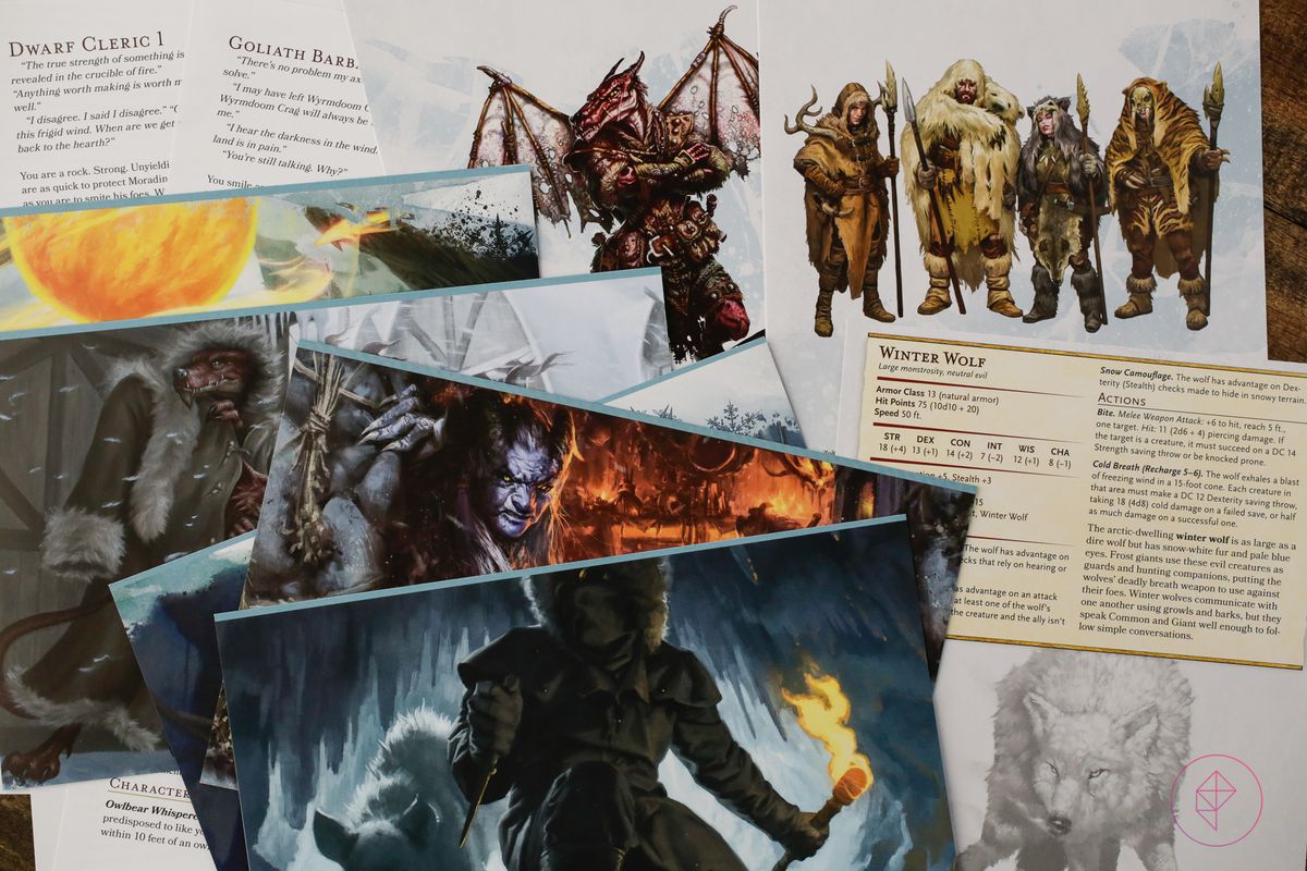 Una pila di articoli di carta, tutti progettati per rendere più facile la vita dei giocatori e dei DM.