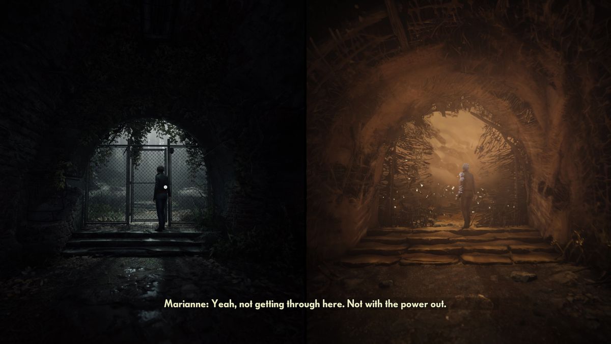 Marianne affronta due porte diverse nel mondo reale e nel mondo degli spiriti di The Medium