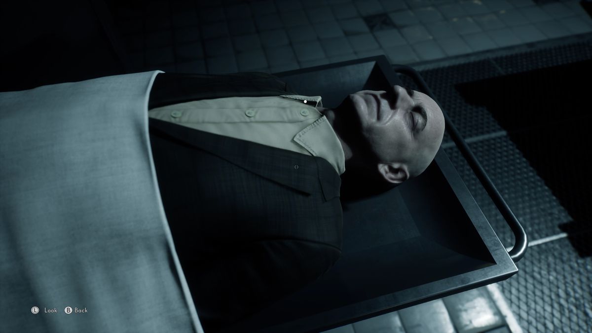 Un corpo in un obitorio in The Medium