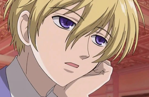 Tamaki Suoh looking lovingly into the distance.