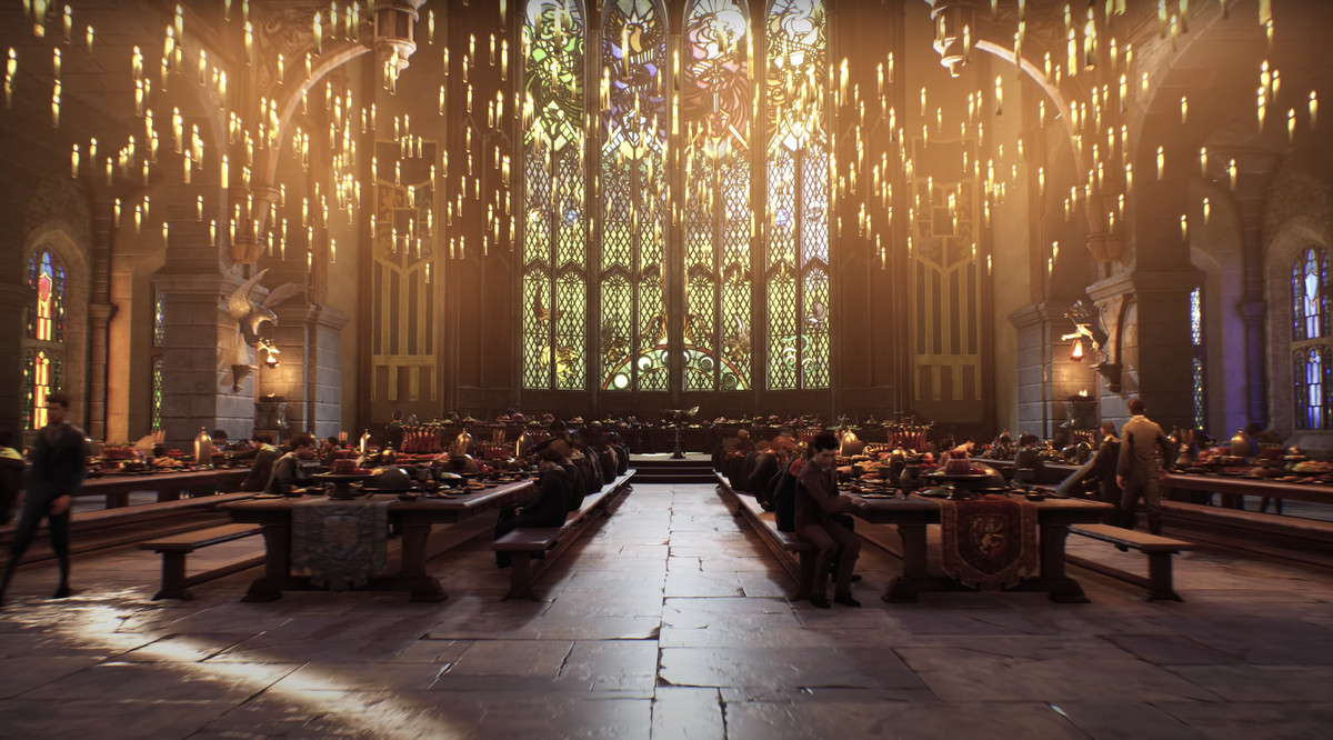una scena dalla sala da pranzo di Hogwarts in Hogwarts Legacy