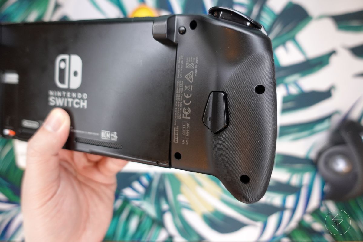 I pulsanti posteriori dell'Hori Split Pad Pro