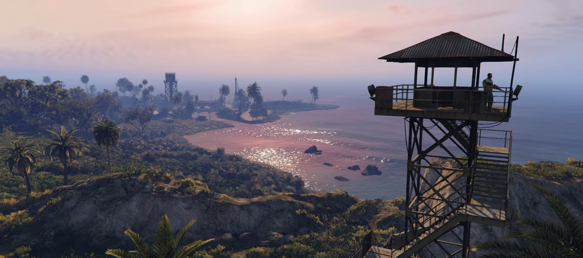 Grand Theft Auto Online - l'isola tropicale di Cayo Perico, con una guardia in piedi in una torre in modo che possa guardare i potenziali criminali.