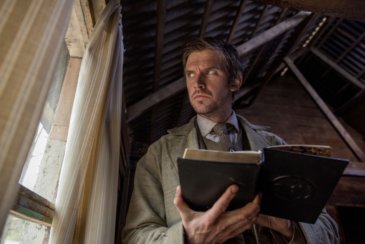 Dan Stevens as Thomas Richardson in Apostle