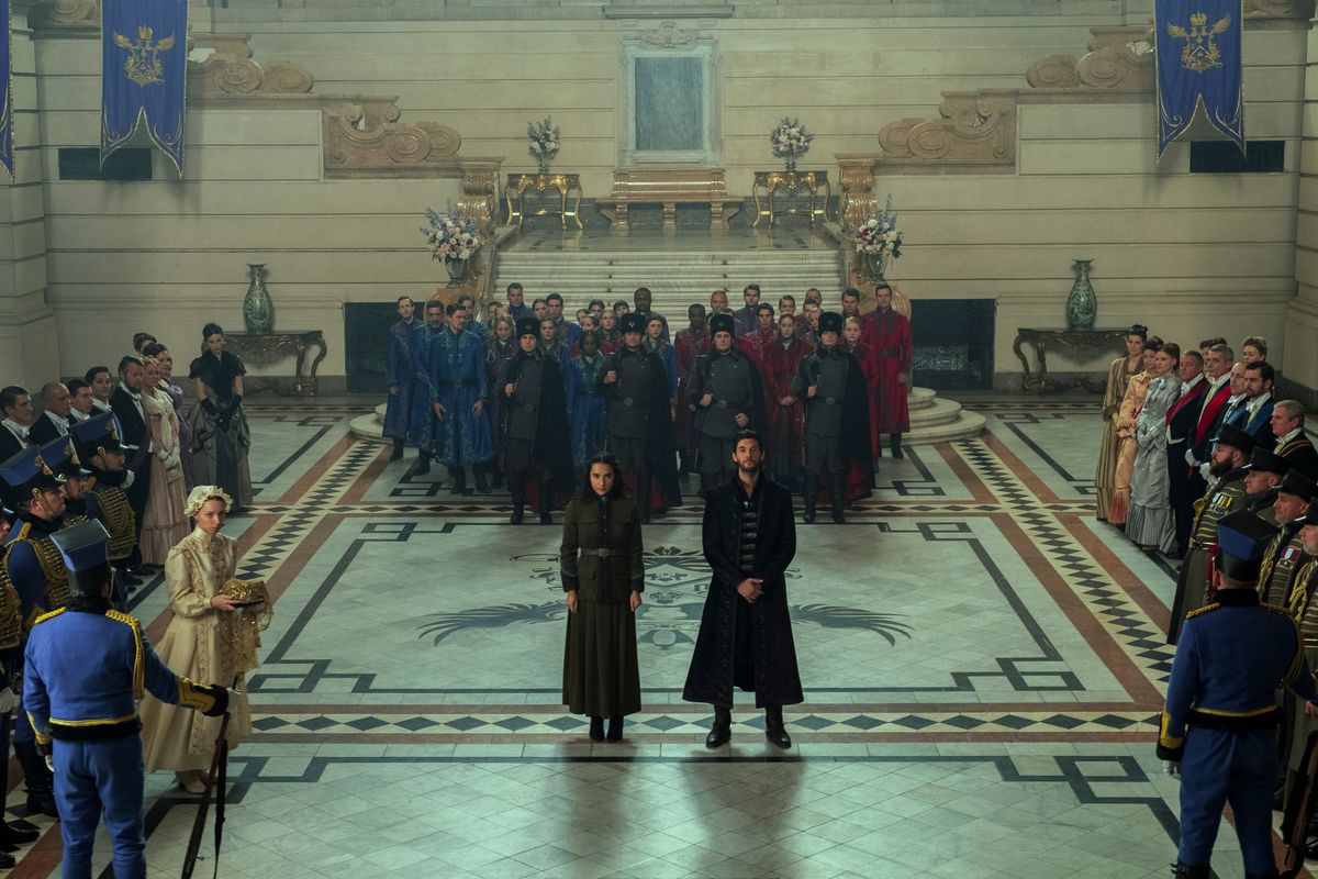 Alina viene presentata in tribunale