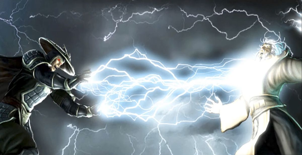 Raiden attacca Shujinko nel finale del dio del tuono di Mortal Kombat: Deception