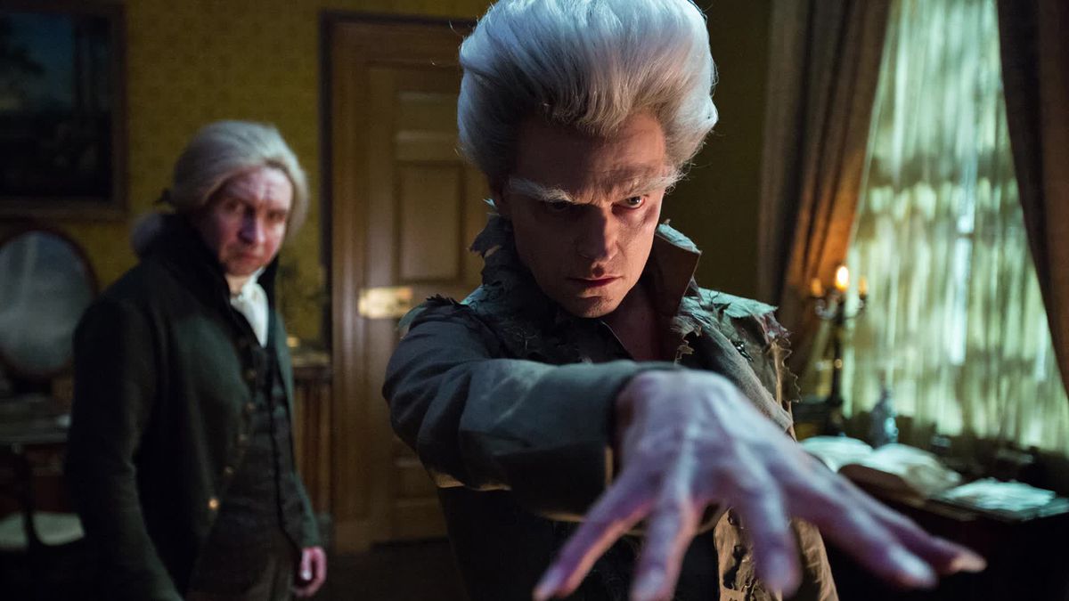 Gilbert Norrell (Eddie Marsan) and The Gentleman (Marc Warren) in Jonathan Strange & Mr Norrell (2015)