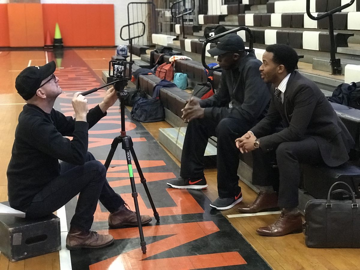 Steven Soderbergh sul set di High Flying Bird