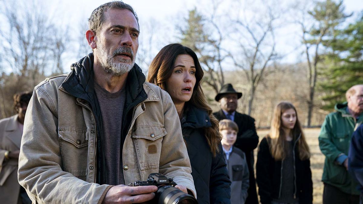Jeffrey Dean Morgan e Katie Aselton in Screen Gems THE UNHOLY