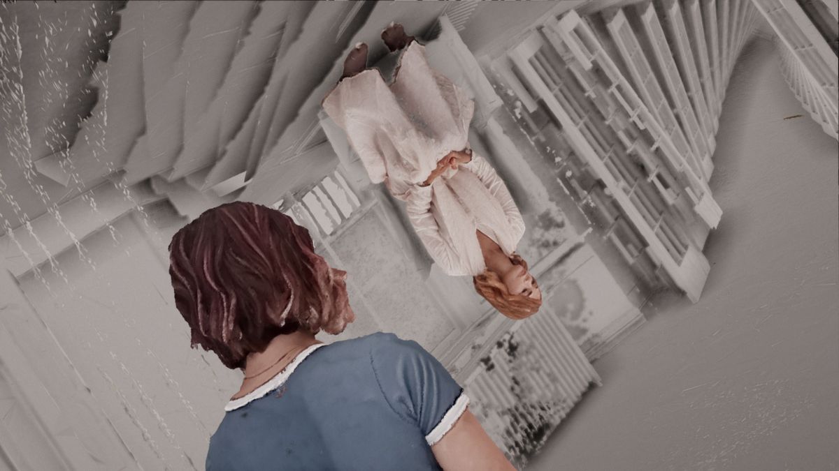 Una versione approssimativa di una delle inquadrature volumetriche di Demonic, con un attore che sembra stare in piedi sul pavimento e un altro sul soffitto