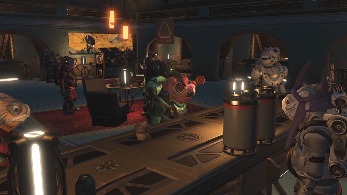 Un gruppo di alieni si riunisce in una cantina in stile Mos Eisley in No Man's Sky