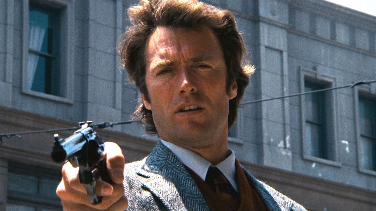 Clint Eastwood nei panni di Harry in Dirty Harry