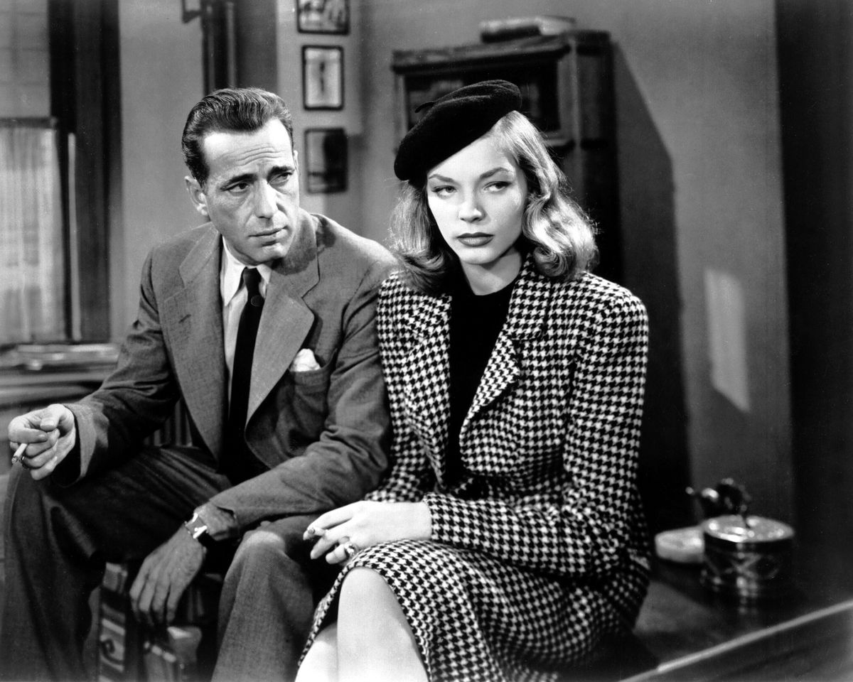 Humphrey Bogart e Laruen Bacall ne Il grande sonno.