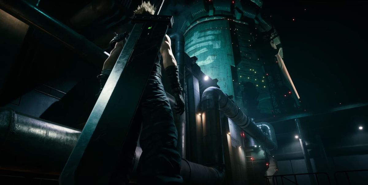 Cloud Strife stands in the darkness, facing the Shinra building that contains the first Mako Reactor, in Final Fantasy 7 Remake