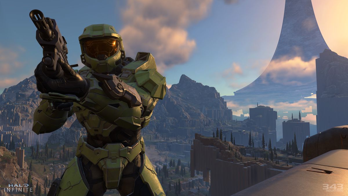 Master Capo che punta una pistola mentre si trova in alto sopra una valle in Halo Infinite
