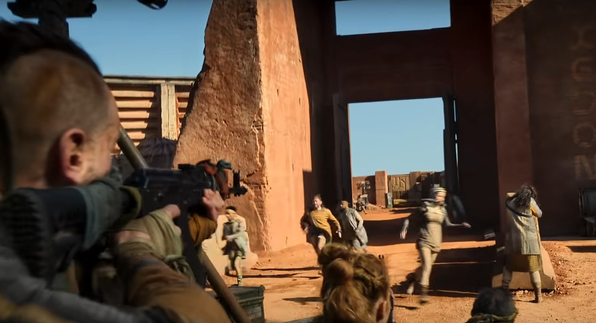 Qualcuno della serie Halo Paramount Plus che usa un AK-47 per qualche motivo