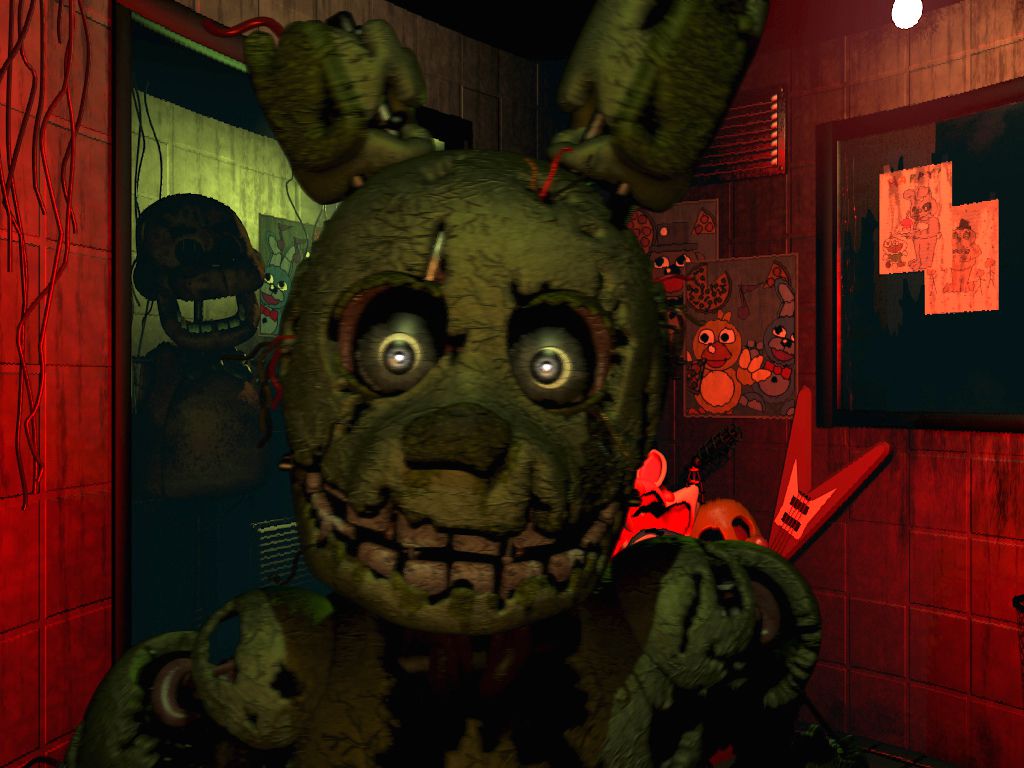 Uno screenshot di Five Nights at Freddy's 3 con un primo piano di un coniglio animatronic dall'aspetto cencioso