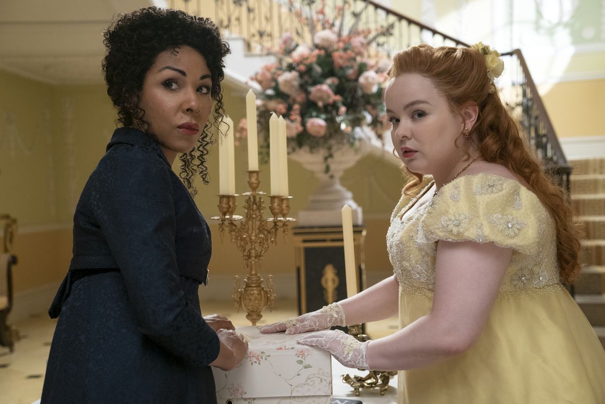 genevive e penelope sfogliano in segreto alcuni opuscoli