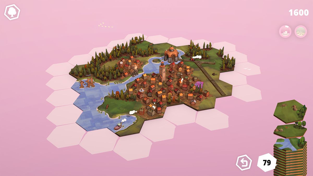 Un piccolo paesaggio di tessere esagonali, con una città, un lago e un binario del treno