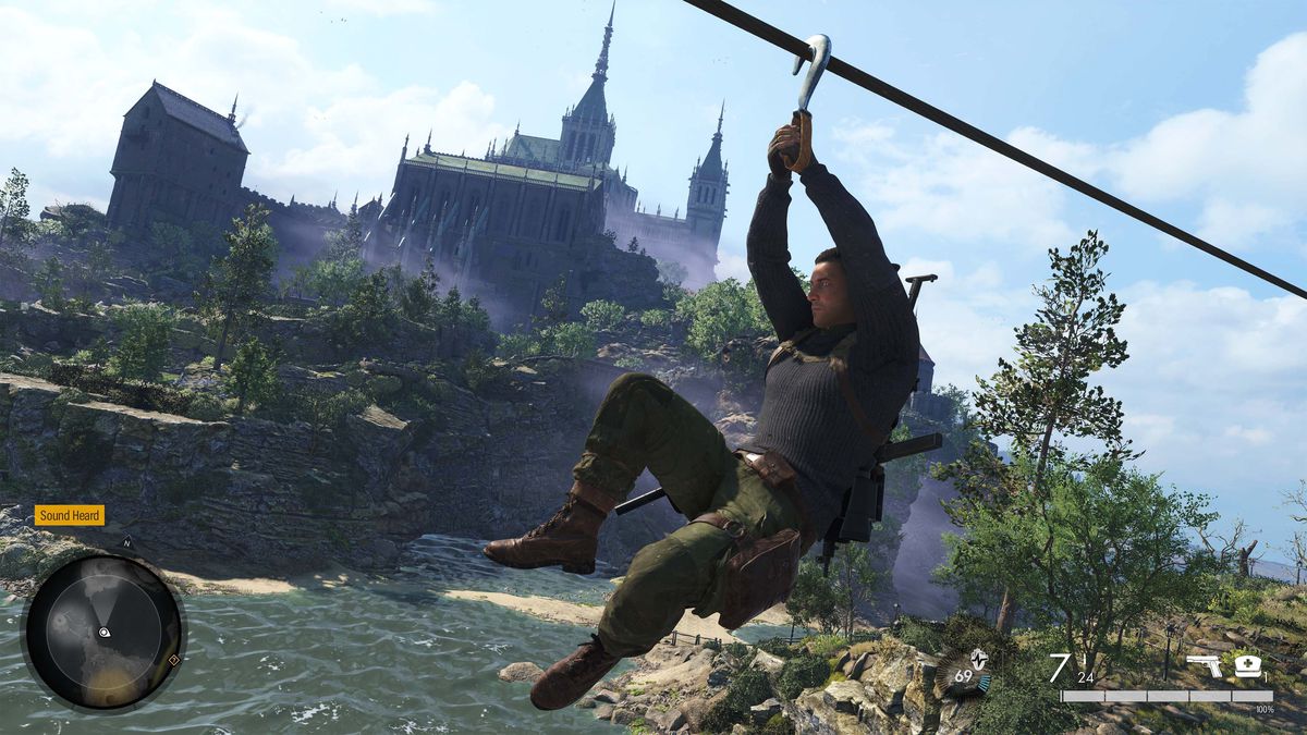 Karl Fairburne usa una zipline al livello Chateau di Sniper Elite 5