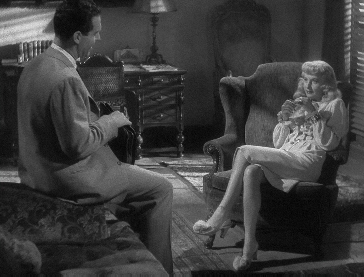 Barbara Stanwyck e Fred MacMurray in Doppia indennità.
