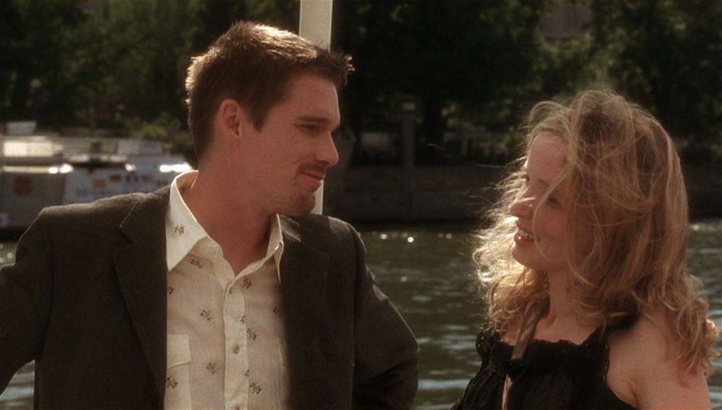 Ethan Hawke e Julie Delpy in Prima del tramonto.