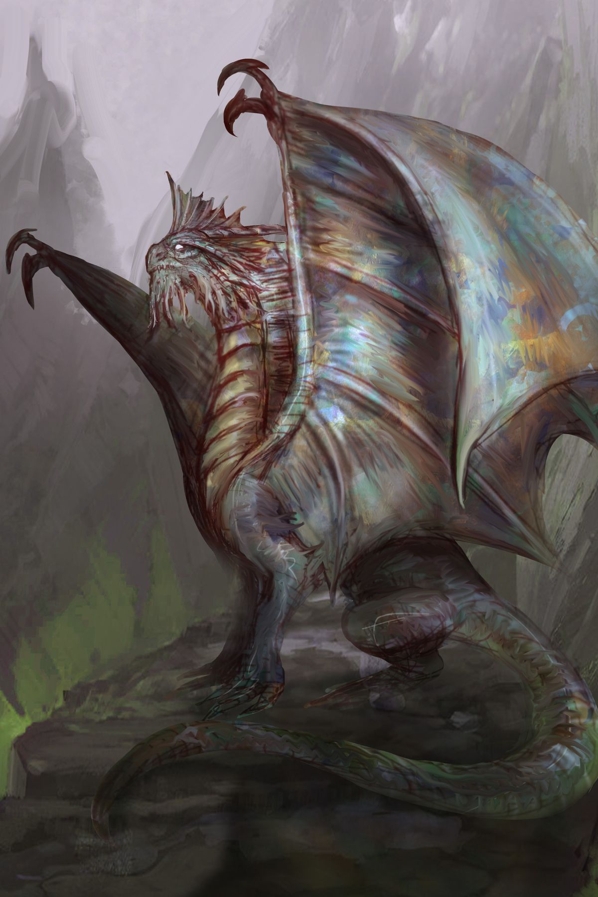 Un drago d'argento con ali opalescenti.