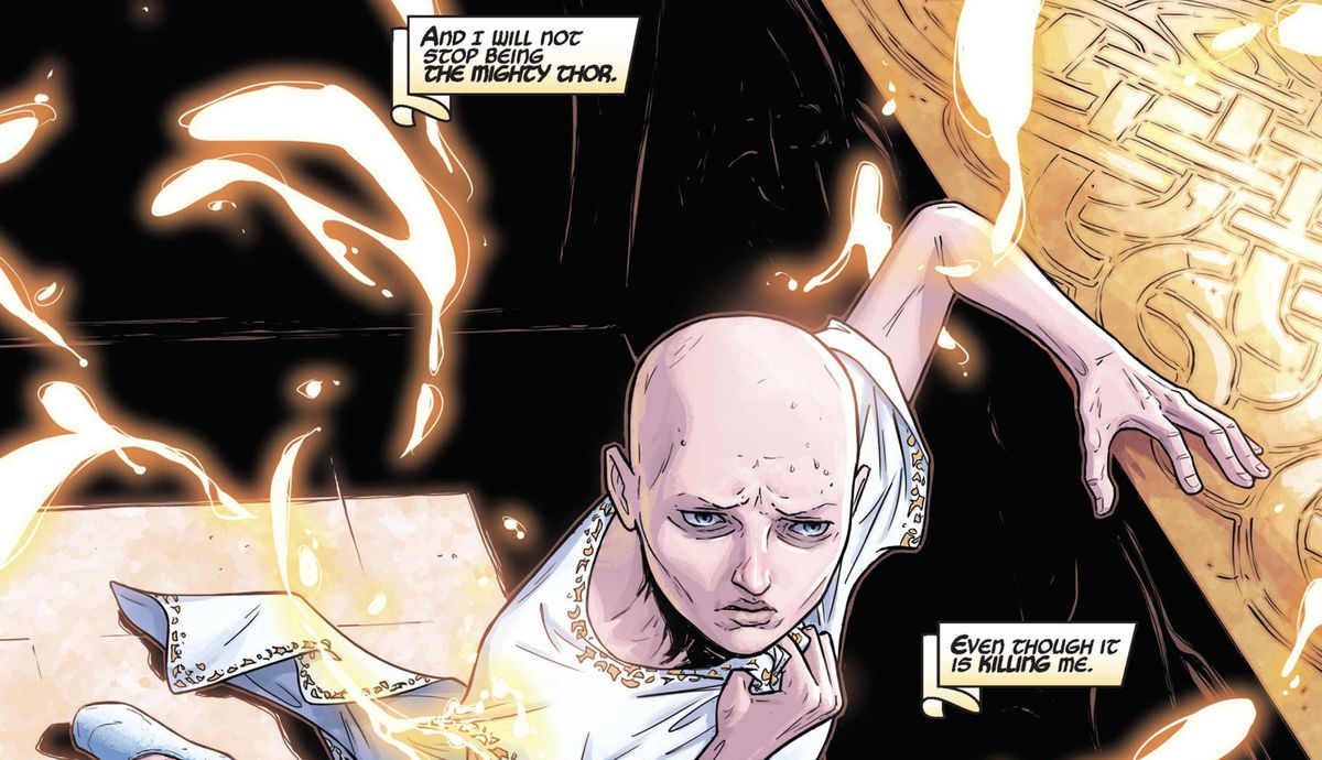 Jane Foster, mortale, fragile di cancro, crolla a terra.
