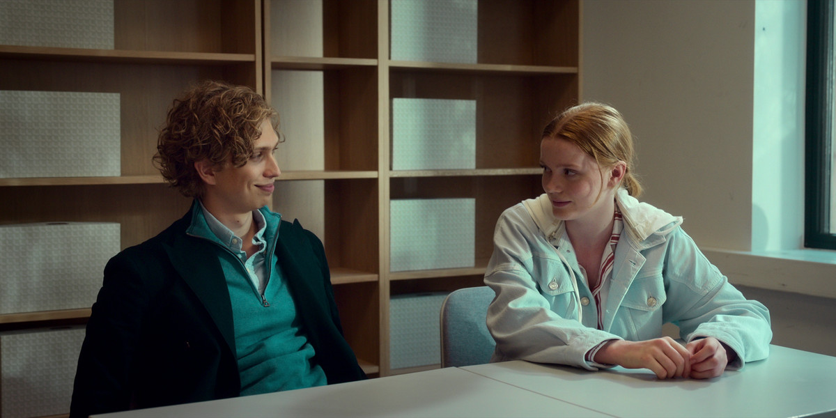 Mathias Storhøi e Ines Høysæter Asserson in Royalteen