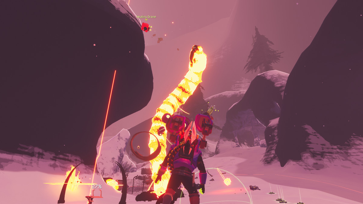 Il personaggio di A Risk of Rain 2 avvolto in rosso affronta un Magma Worm.