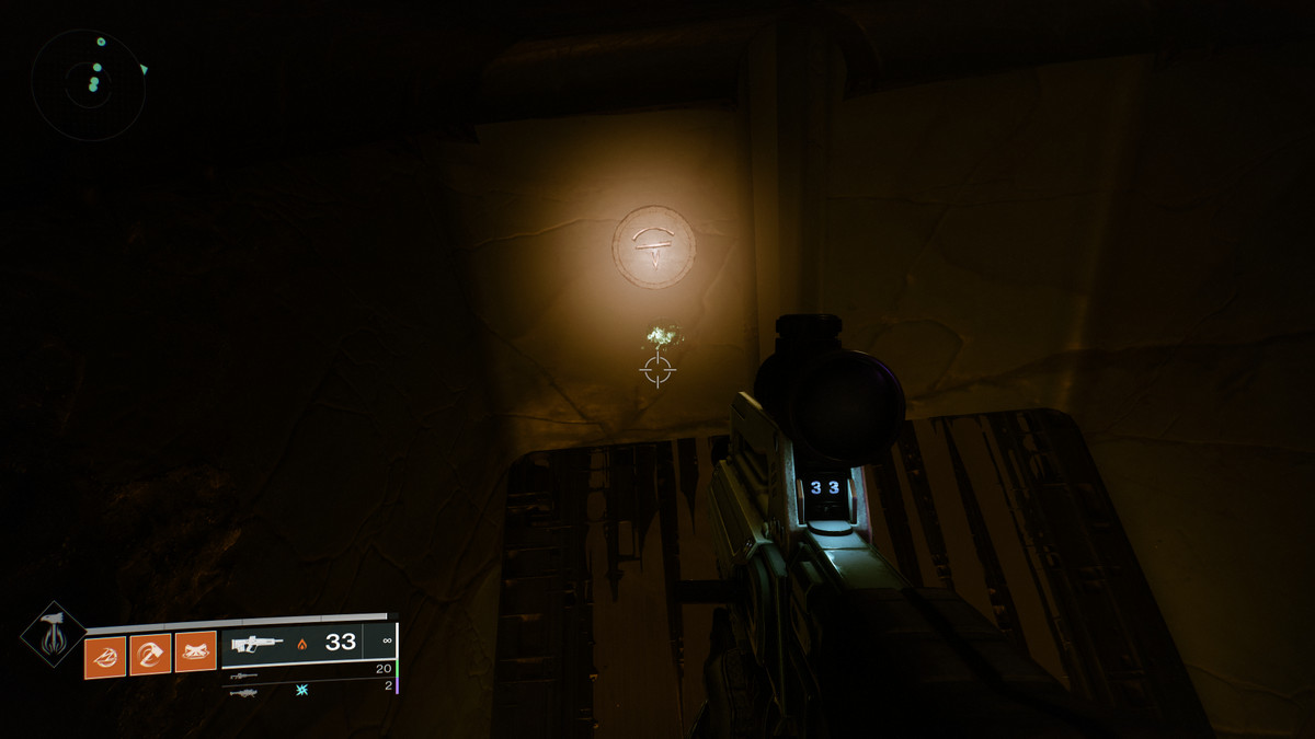 Un Guardiano fissa la Runa 8 nel raid King's Fall