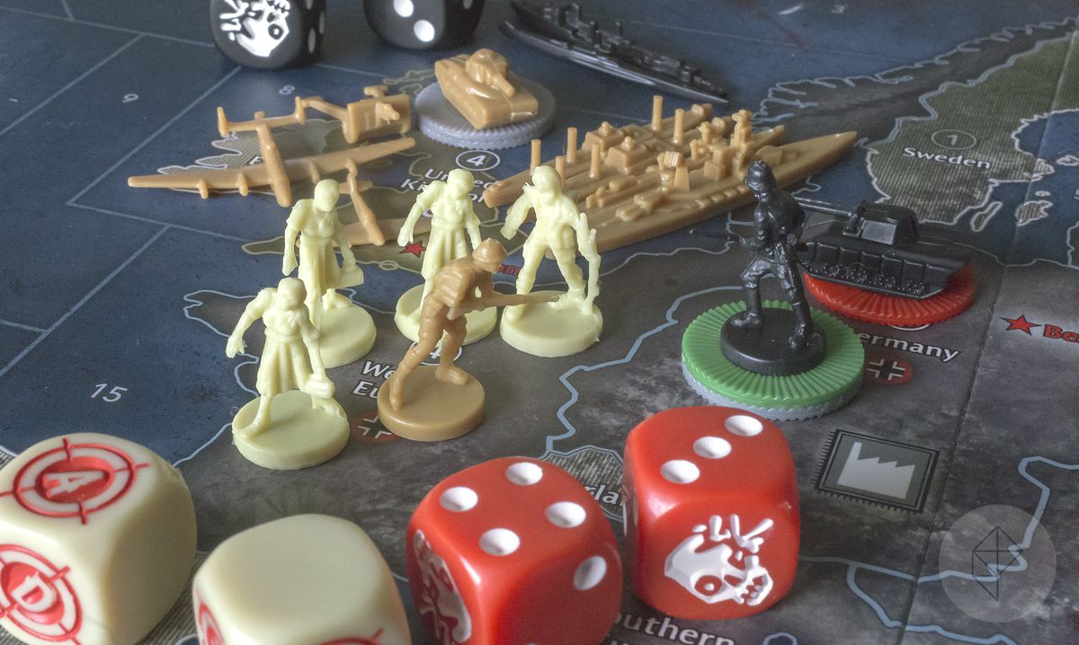 Un soldato solitario del Regno Unito, circondato da zombi sulle spiagge della Normandia in Axis & Allies & Zombies.
