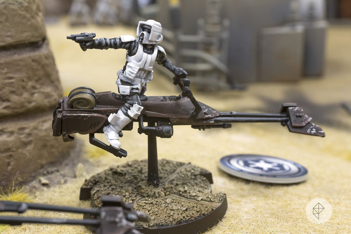foto della miniatura della speeder bike di Star Wars: Legion