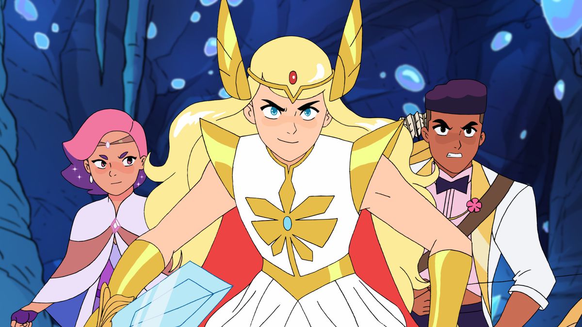 barlume, adora e arco si preparano per la battaglia in she-ra