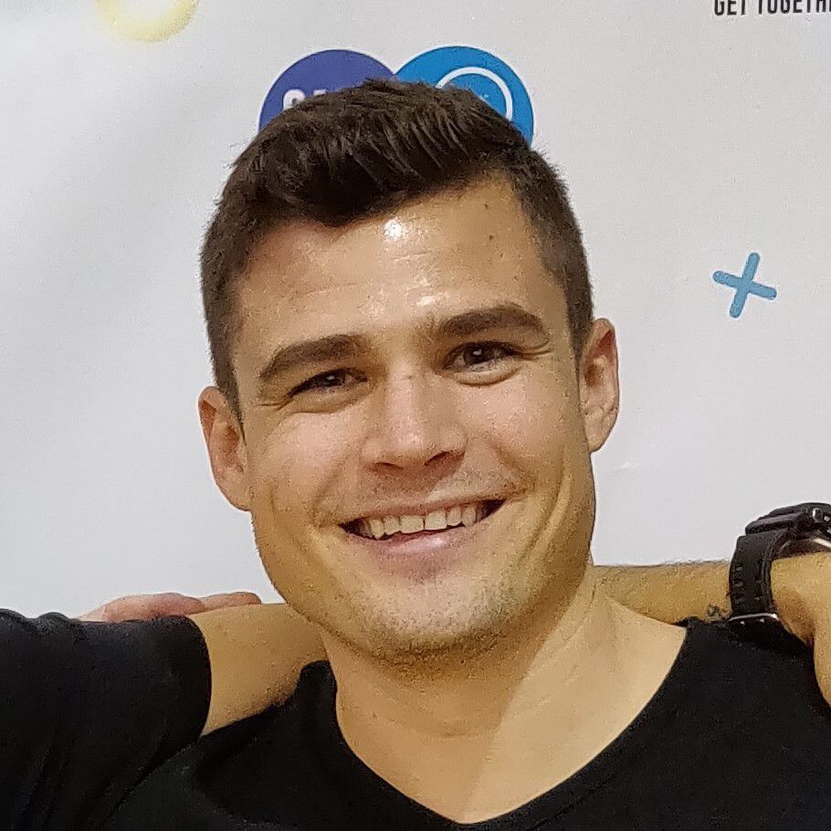 Colpo alla testa casuale di Craig Penner, il progettista del gameplay per EA Sports PGA Tour