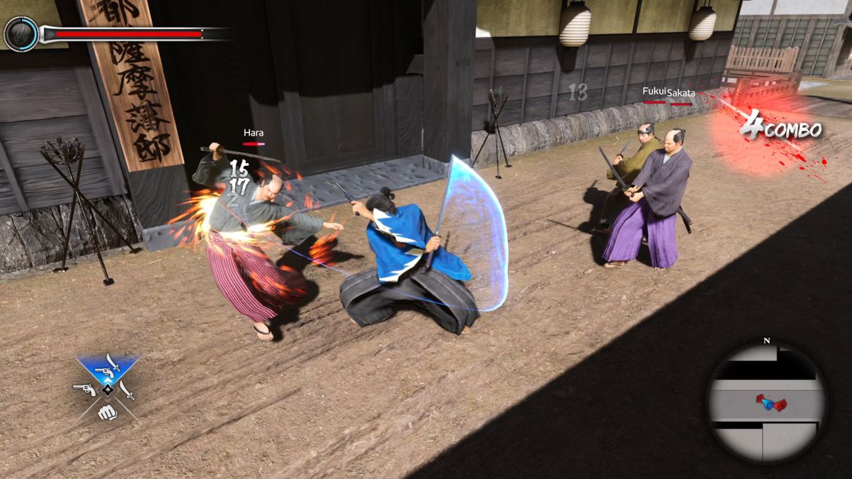 Ryoma Sakamoto colpisce un delinquente di strada di nome Hara con la sua katana, mentre tiene una pistola nell'altra mano, per le strade di Kyo in Like A Dragon: Ishin!