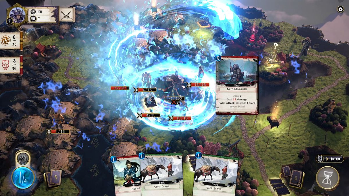 Su un campo di battaglia tattico basato su esagoni, un samurai scatena un vorticoso attacco blu. Accanto all'attacco c'รจ una carta, giocata da una mano nella parte inferiore dello schermo