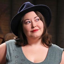 Dani Carr: Lore Keeper, ruolo critico