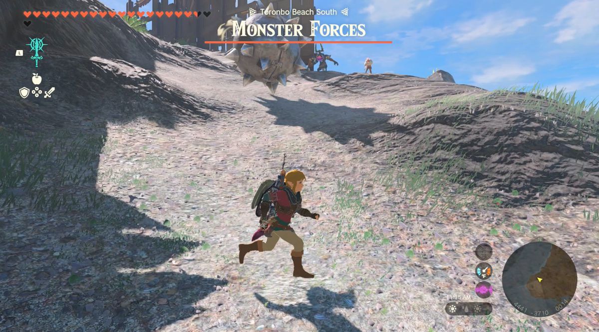 Link corre da una palla chiodata in Zelda: Tears of the Kingdom