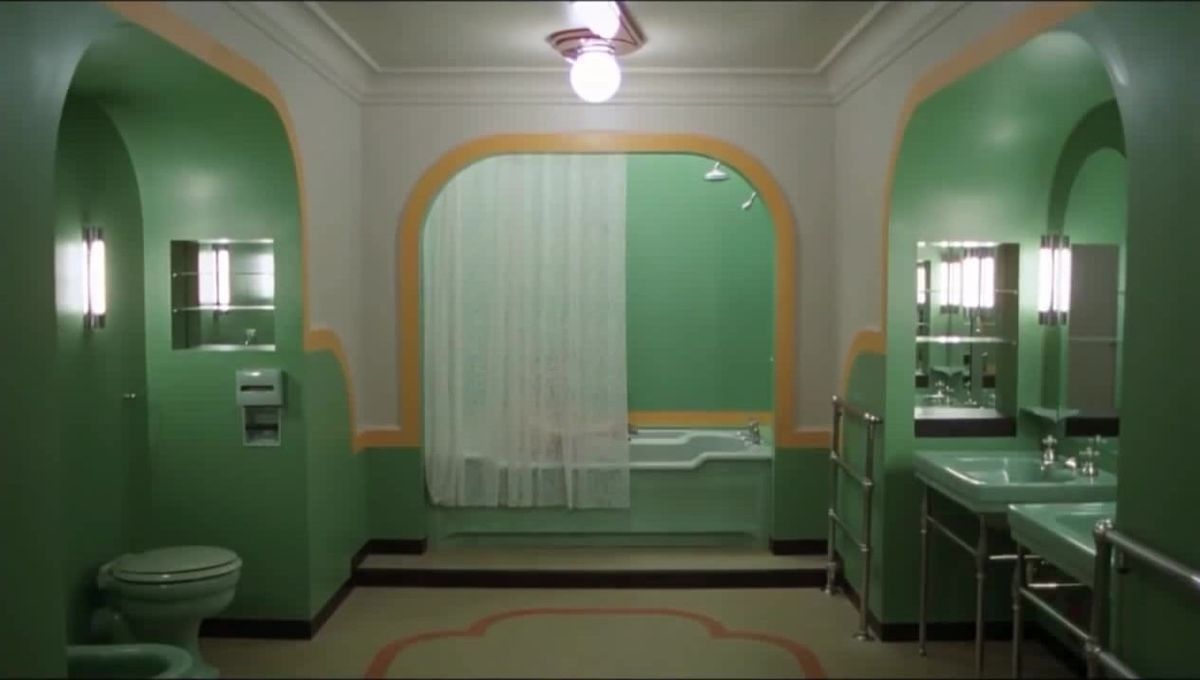 Il bagno della stanza 237