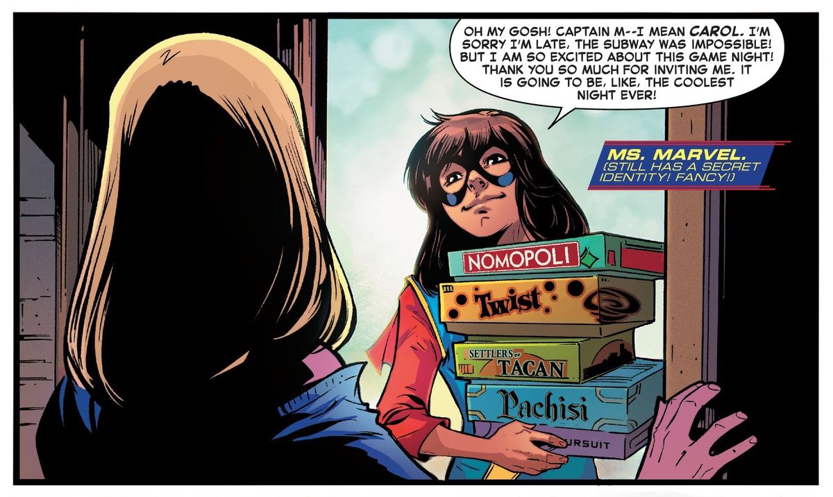La signora Marvel arriva alla serata di gioco del Capitano Marvel con una pila di giochi da tavolo abilmente fuori marchio con nomi come 