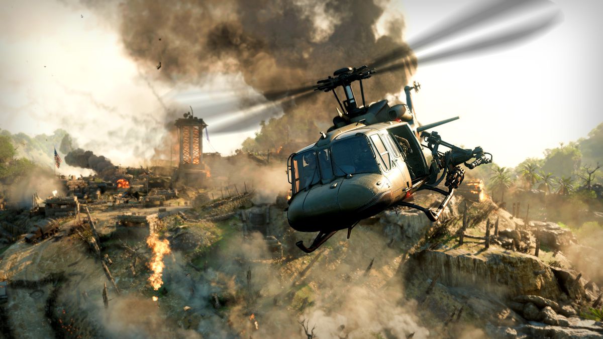 Un elicottero vola nella Guerra Fredda Black Ops