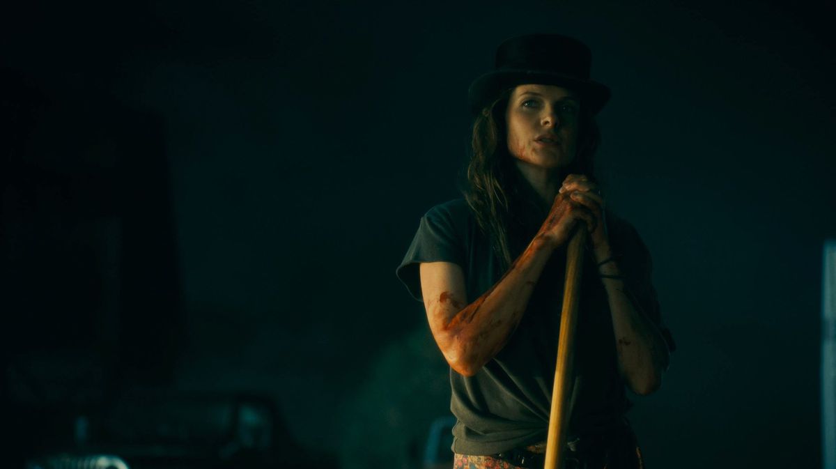 Rose the Hat (Rebecca Ferguson) ricoperta di sangue dopo aver ucciso Baseball Boy in Doctor Sleep