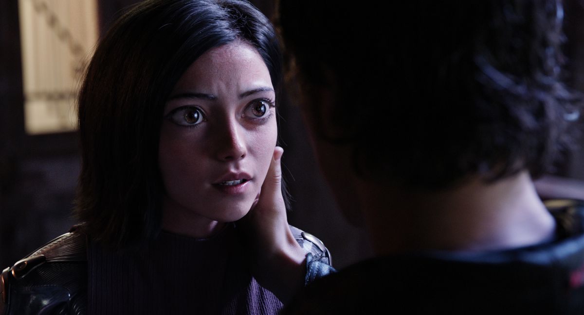 Una Rosa Salazar modificata digitalmente in Alita: Battle Angel's titolare del ruolo