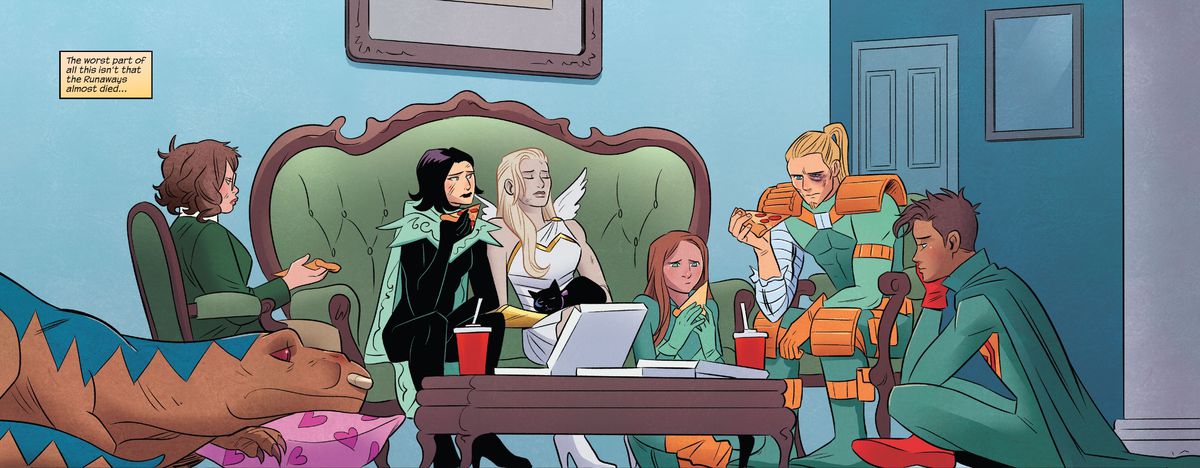 Demoralizzati e feriti, i Runaways condividono una pizza nei loro abiti da supereroe in Runaways # 32, Marvel Comics (2020). 