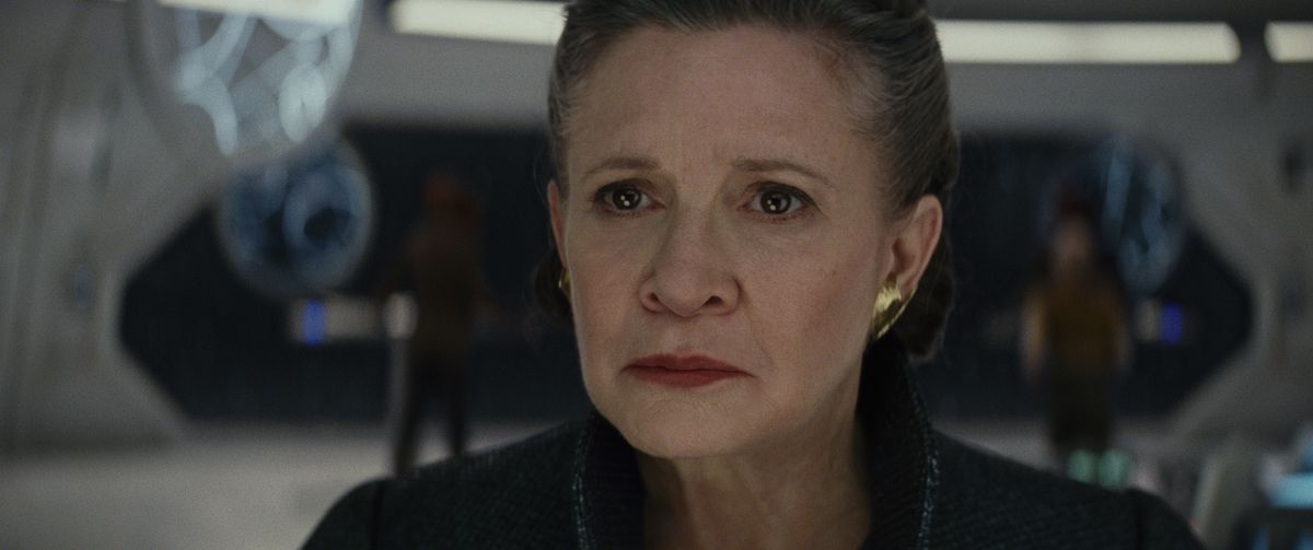 Carrie Fisher nel ruolo di Leia in Star Wars: Gli ultimi Jedi