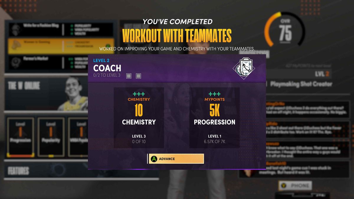 Schermata che mostra la scelta di un giocatore di allenarsi con i compagni di squadra, guadagnando una quantità fissa di XP carriera.